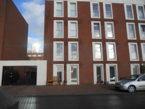Отель Sewdien’s Apartment Maashaven  Роттердам